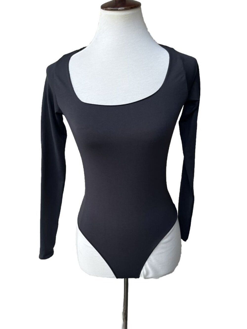 SKIMS Long Sleeve Thong Bodysuit Stretch Fitted Size L/XL ONYX NWOT